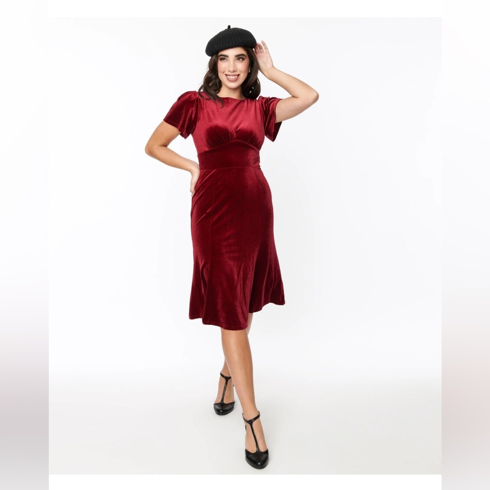 NWT Unique Vintage Burgundy Velvet Midi Shift Dress US Size 14